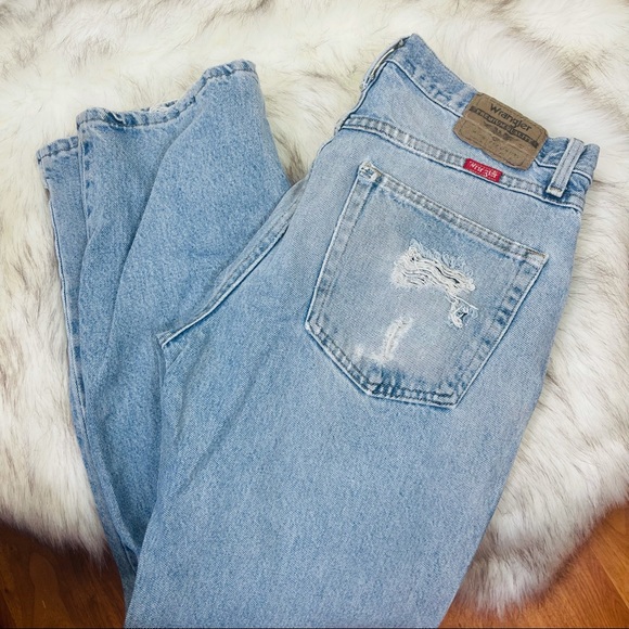 Wrangler Denim - Vintage High Waist Distressed Wrangler Jeans!